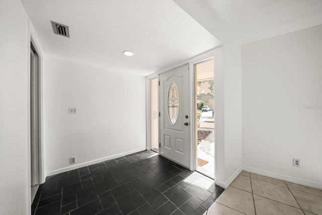 1142 Lancer Ln, Tarpon Springs, FL 34689 - foyer featuring baseboards