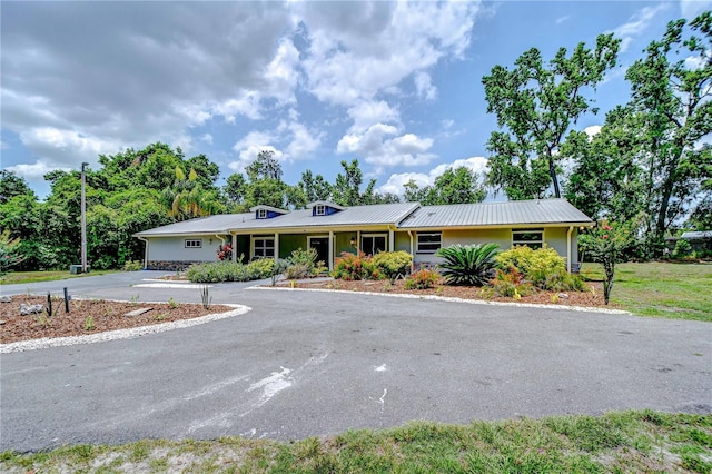 1931 Jaudon Rd, Dover, FL 33527 - photo 1