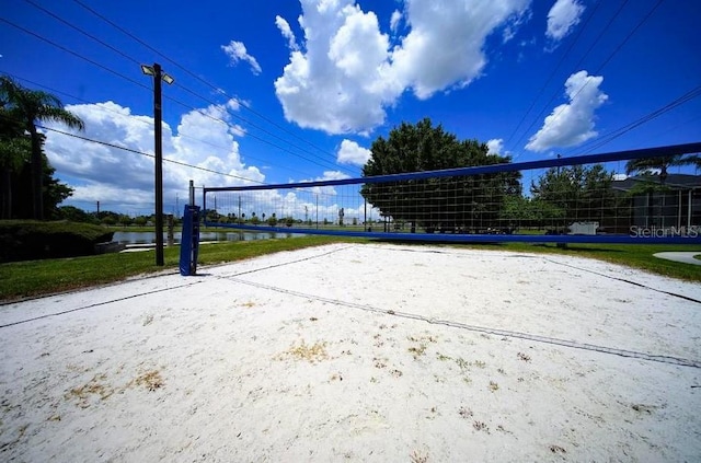 1400 Gandy Blvd N Unit 1705, Saint Petersburg, FL 33702 - surrounding community with volleyball court and a water view