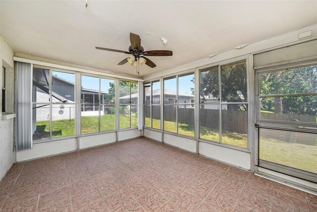 6520 Meadowbrook Ln, New Port Richey, FL 34653 - photo 20