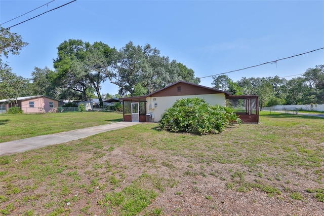 1019 Lakeside Dr, Seffner, FL 33584 - photo 24