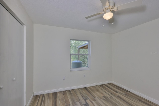1019 Lakeside Dr, Seffner, FL 33584 - photo 27