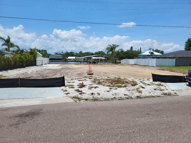 814 Blue Heron Blvd, Ruskin, FL 33570