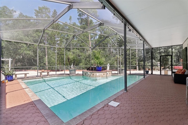 11029 Lynn Lake Cir, Tampa, FL 33625 - swimming pool featuring a patio, glass enclosure, and a hot tub