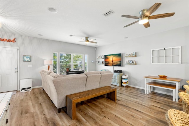 1271 Drew St, Clearwater, FL 33755 - photo 4