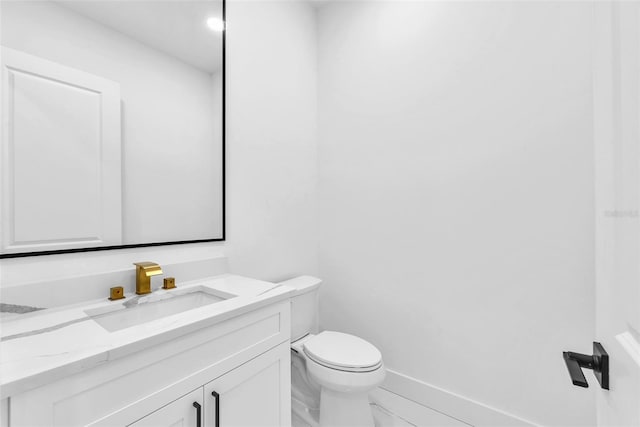 11921 Fort King Hwy, Thonotosassa, FL 33592 - bathroom with toilet and vanity