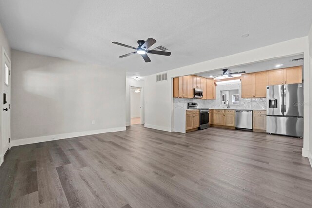 7137 Wedgewood Dr, New Port Richey, FL 34652 - photo 16