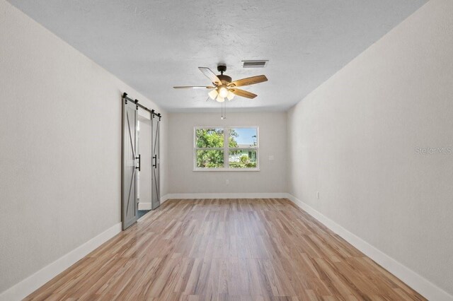 7137 Wedgewood Dr, New Port Richey, FL 34652 - photo 43