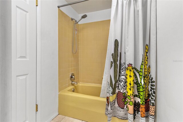 2646 61st Ave N, Saint Petersburg, FL 33714 - full bathroom with shower / tub combo and tile patterned flooring