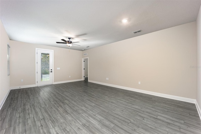 7661 Somersworth Dr, Kissimmee, FL 34747 - photo 3