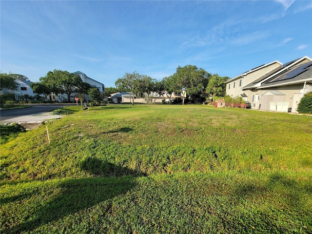 1915 Swanbourne Ln, Lutz, FL 33558