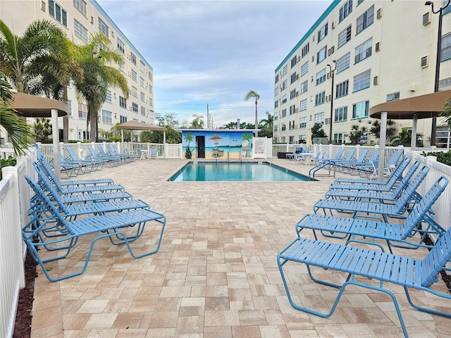 2850 59th St S Unit 310, Gulfport, FL 33707 - community pool with a patio