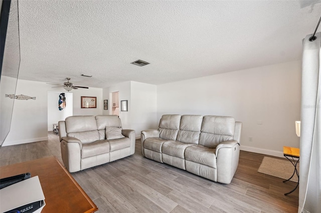 1700 Ironwood Ct E, Oldsmar, FL 34677 - photo 3