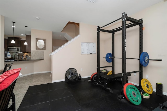 7001 Interbay Blvd Unit 242, Tampa, FL 33616 - exercise area with baseboards and recessed lighting