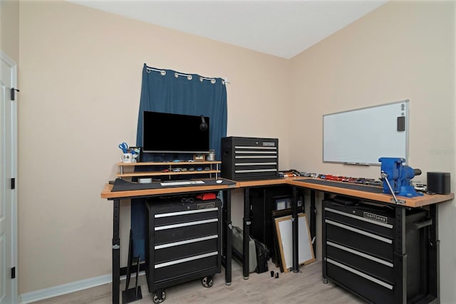 7001 Interbay Blvd Unit 242, Tampa, FL 33616 - office space with baseboards and wood finished floors