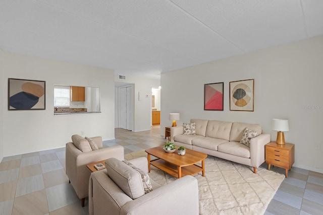 2820 Somerset Park Dr Unit 101, Tampa, FL 33613 - view of living area