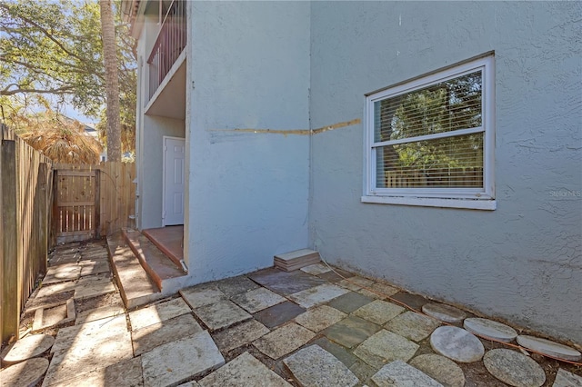 2820 Somerset Park Dr Unit 101, Tampa, FL 33613 - view of patio