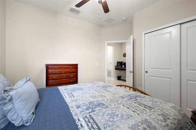3972 Wisdom Trl, Land O Lakes, FL 34638 - bedroom featuring a closet and ceiling fan