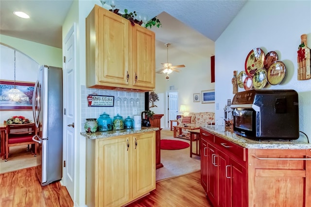 550 Salmon Ct, Oldsmar, FL 34677 - photo 4