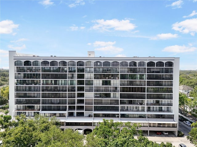 3211 W Swann Ave Unit 605, Tampa, FL 33609 - view of apartment building / complex