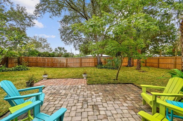 4324 S Clark Ave, Tampa, FL 33611 - view of patio / terrace