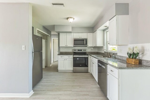 106 Avery Ave, Crystal Beach, FL 34681 - photo 8