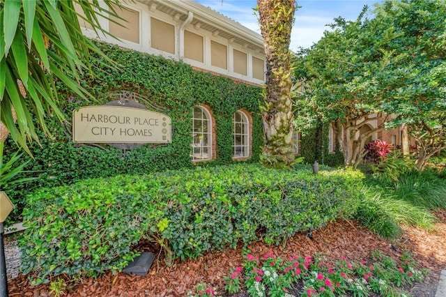 501 Knights Run Ave Unit 5103, Tampa, FL 33602 - view of community sign