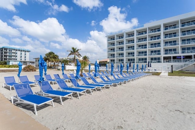 11500 Gulf Blvd Unit 513, Treasure Island, FL 33706 - view of pool