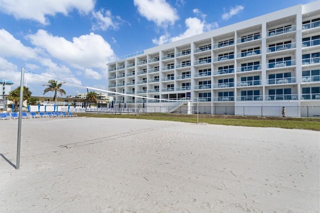 11500 Gulf Blvd Unit 513, Treasure Island, FL 33706 - view of apartment building / complex