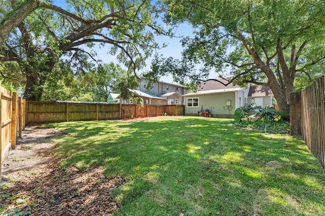 2911 N Jefferson St, Tampa, FL 33602 - view of yard