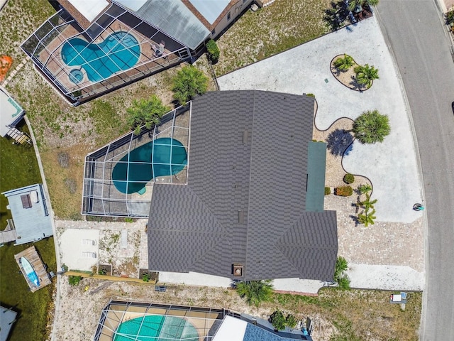 6322 Cocoa Ln, Apollo Beach, FL 33572 - aerial view of a pool area