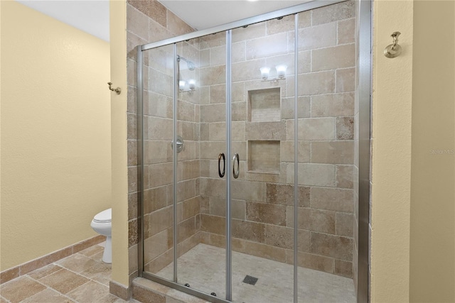 9780 Allen Rd, Lithia, FL 33547 - full bath featuring toilet, a shower stall, and baseboards