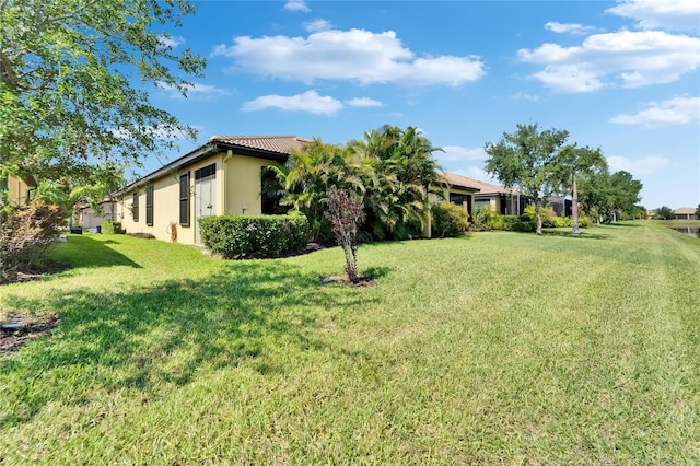 5646 Sunset Falls Dr, Apollo Beach, FL 33572 - view of green lawn