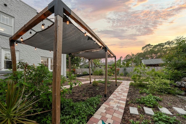 6251 4th Ave S, Saint Petersburg, FL 33707 - view of yard