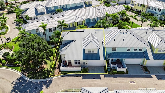 110 Aberdeen Pond Dr, Apollo Beach, FL 33572 - aerial view of residential area with property parcel outlined
