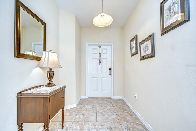 2723 Garden Falls Dr, Brandon, FL 33511 - entrance foyer featuring baseboards