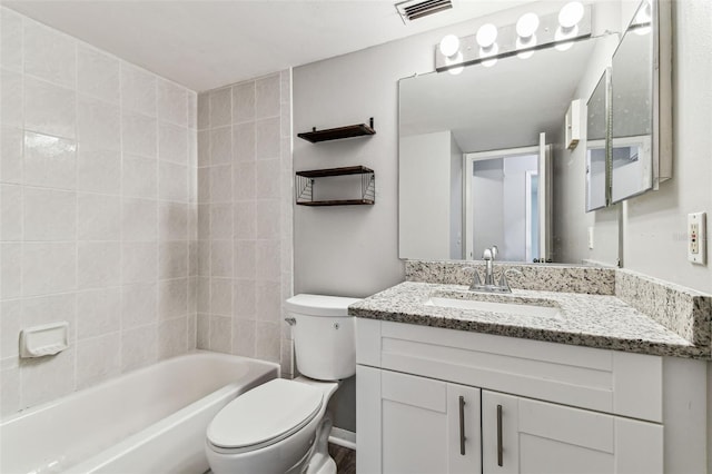 39650 US Highway 19 N Unit 143, Tarpon Springs, FL 34689 - full bath featuring toilet, vanity, and shower / tub combination