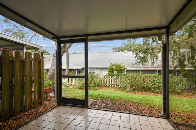 39650 US Highway 19 N Unit 143, Tarpon Springs, FL 34689 - view of unfurnished sunroom