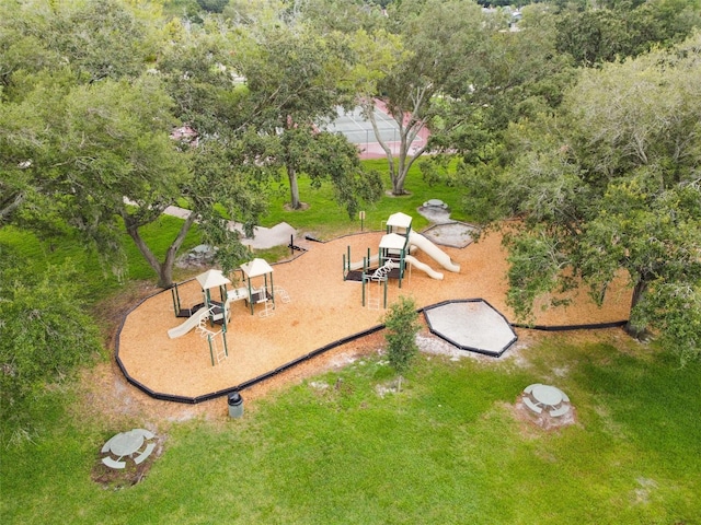 14170 Fennsbury Dr, Tampa, FL 33624 - drone / aerial view