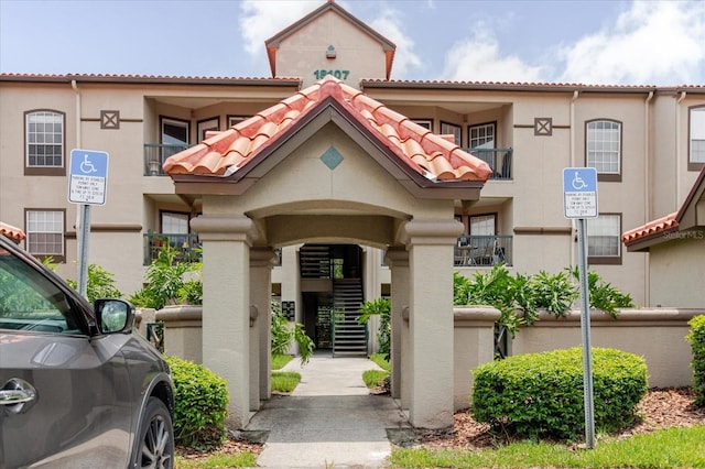18107 Peregrines Perch Pl Unit 6303, Lutz, FL 33558 - view of building exterior