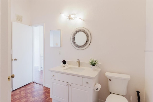 18107 Peregrines Perch Pl Unit 6303, Lutz, FL 33558 - bathroom featuring vanity and toilet