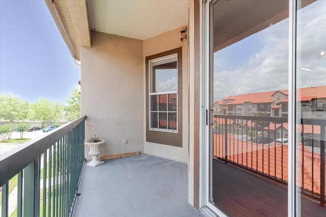 18107 Peregrines Perch Pl Unit 6303, Lutz, FL 33558 - view of balcony