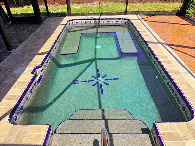 20295 Lorenzo Ave, Port Charlotte, FL 33952 - view of pool featuring a swimming pool and a jacuzzi