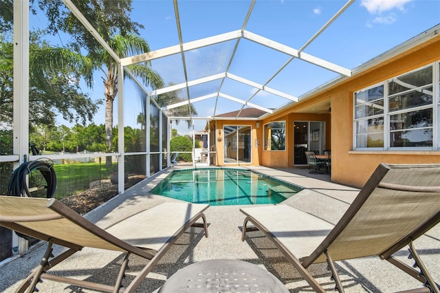 13028 Prestwick Dr, Riverview, FL 33579 - outdoor pool featuring a patio area and glass enclosure