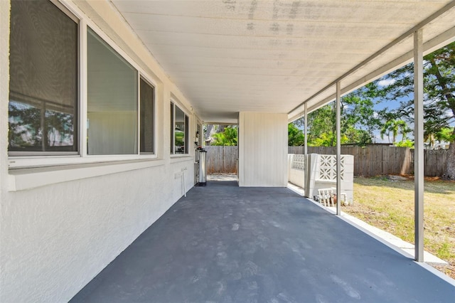695 Sunset Dr, Tarpon Springs, FL 34689 - view of patio