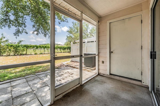 2355 Bentley Dr, Palm Harbor, FL 34684 - view of unfurnished sunroom