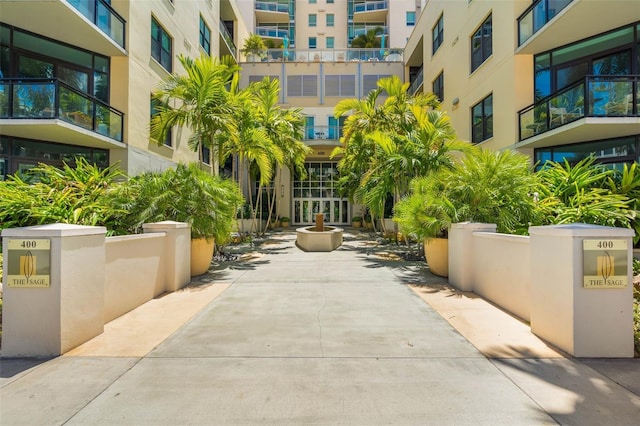 400 4th Ave S Unit 508, Saint Petersburg, FL 33701 - view of community