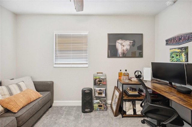 811 Patricia Pl, Lakeland, FL 33809 - carpeted office with baseboards