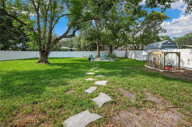 811 Patricia Pl, Lakeland, FL 33809 - view of yard featuring exterior structure and an outdoor structure