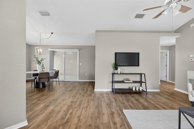 8175 Sturbridge Unit 8175, Weeki Wachee, FL 34613 - photo 4